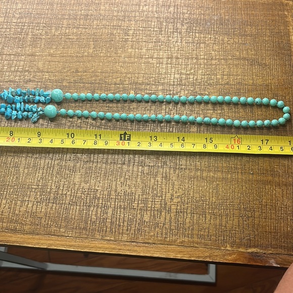 18 inch Vintage Turquoise Howlite Beaded Heart Necklace - Picture 5 of 6